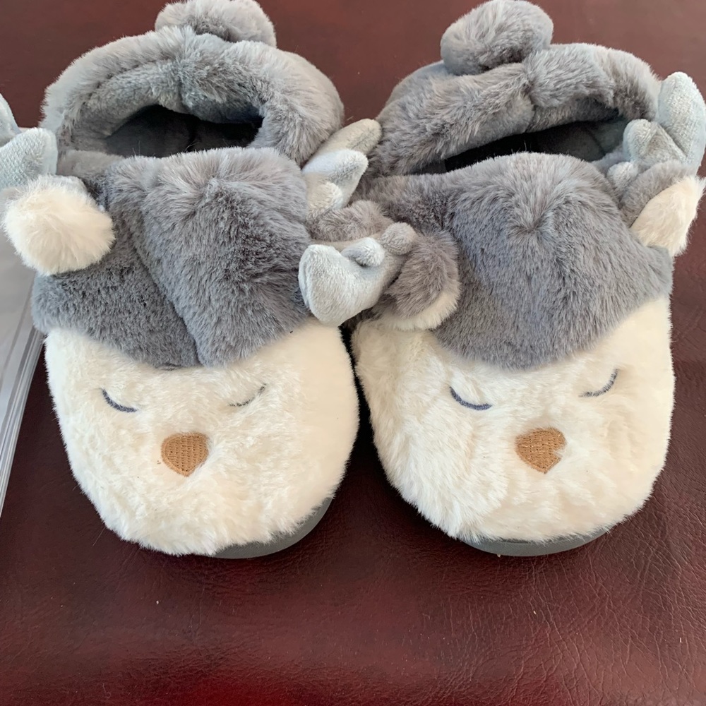 Fuzzy animal slippers